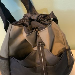 Drawstring top Backpack converts to tote bag NWOT